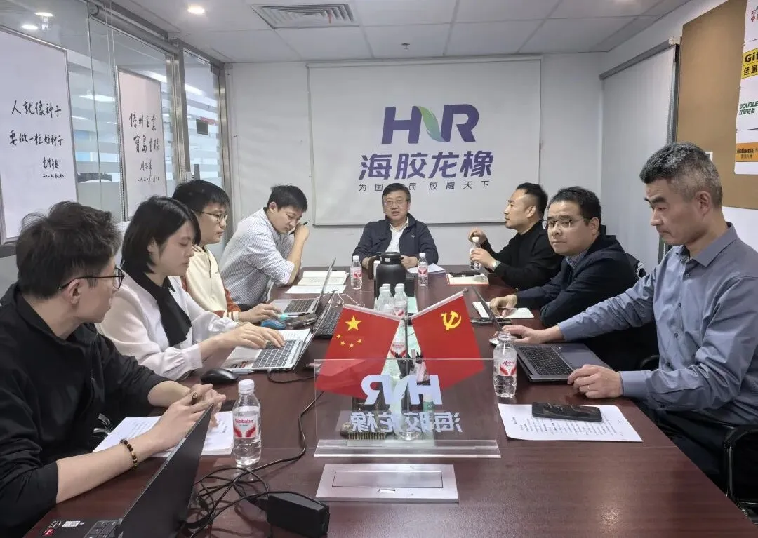 14cbe1510dc44079b3f10a30a4eed70b