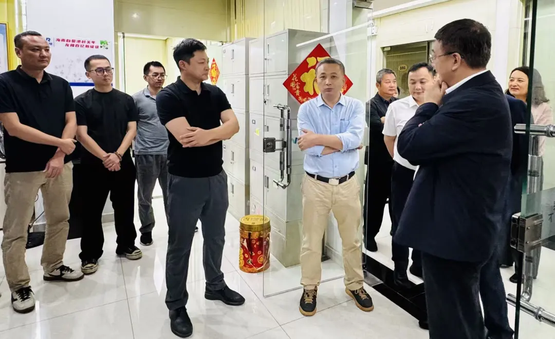 d68508d56ef249a2909c14f93dec55e5