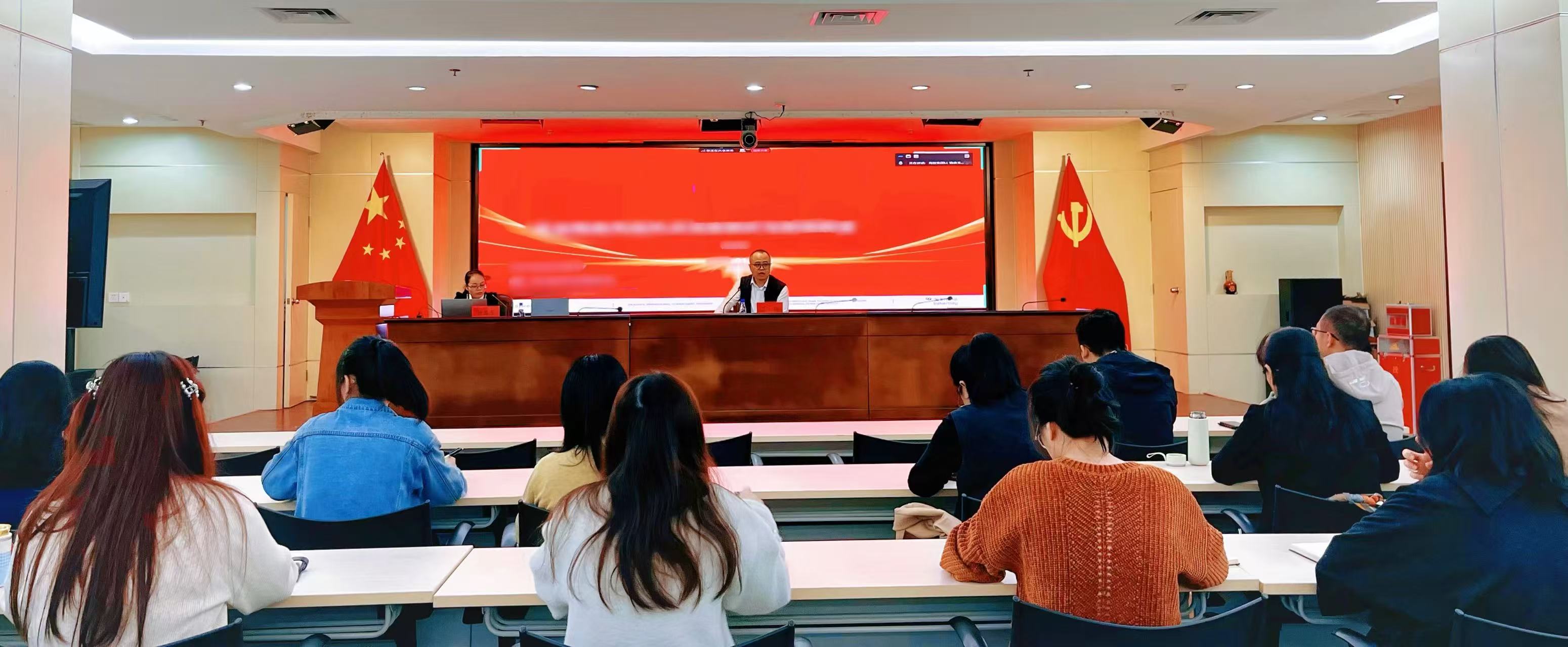 ede05825dc7d459e8c686ad3c95eb8b6